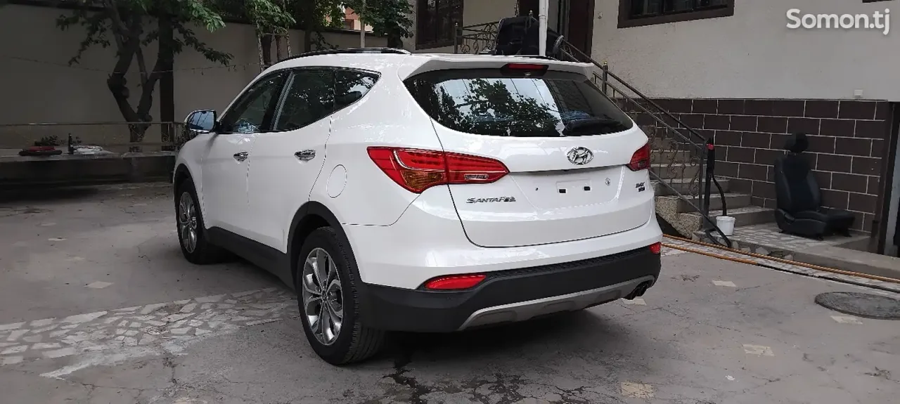 Hyundai Santa Fe 2014 · 2.0 AT