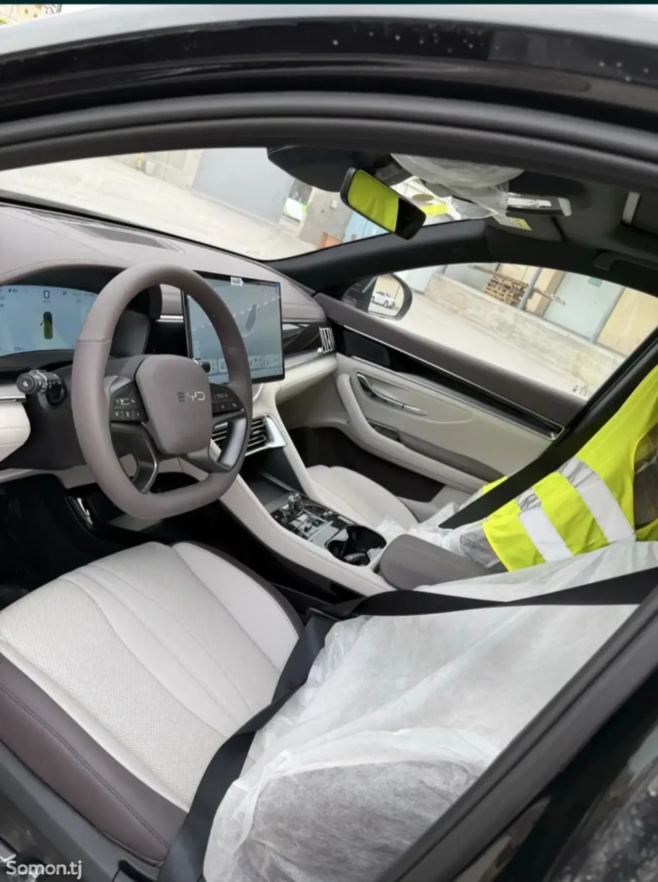 BYD Song Plus 2025 · AMT