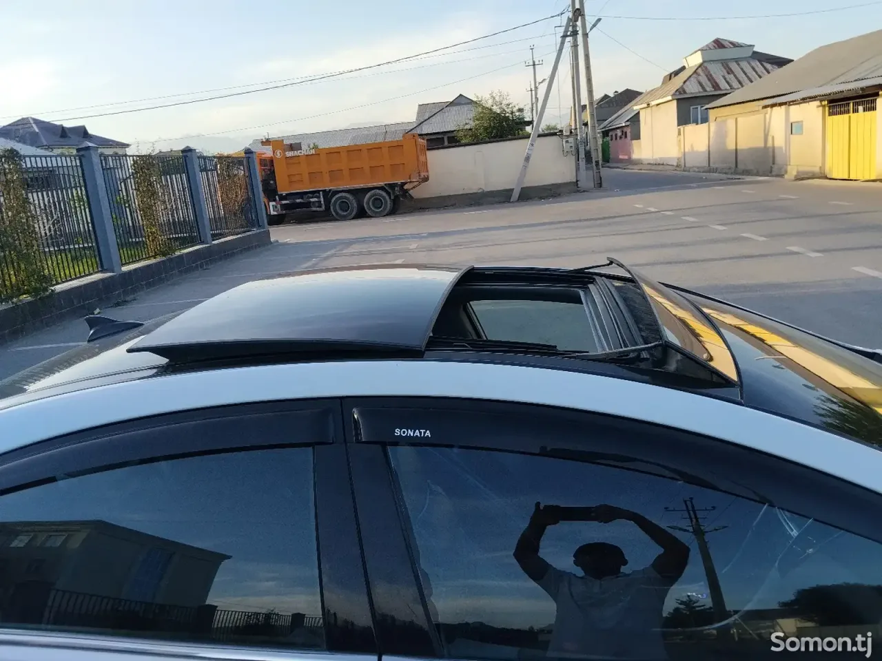 Hyundai Sonata 2010 · 2.0 AT