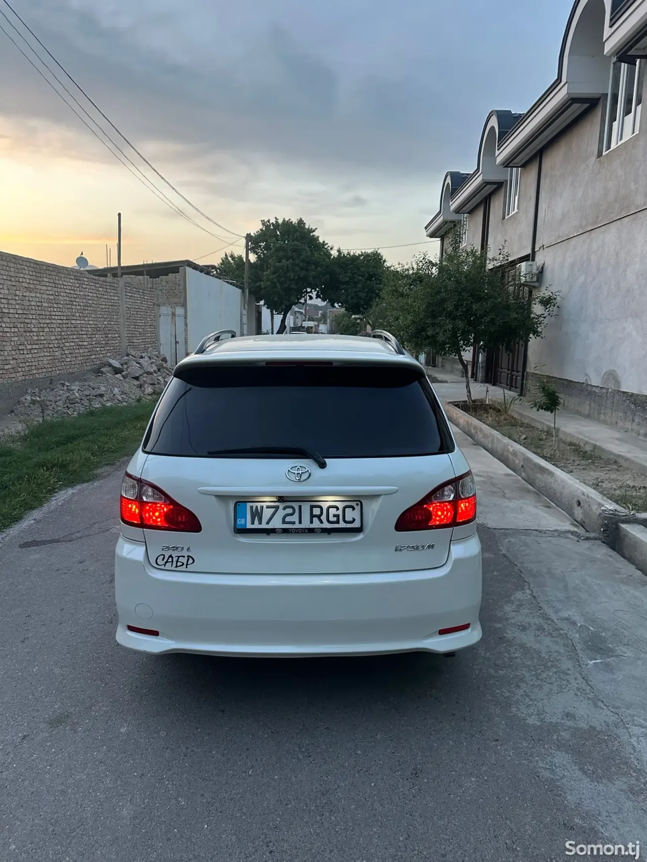 Toyota Ipsum 2007 · 2.4 AT
