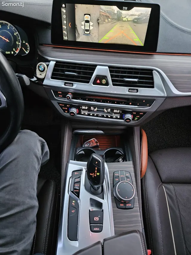 BMW 5 series 2017 · 2.0 AT