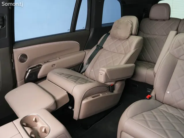Li Auto (Lixiang) L9 2026 · 2.0 AT