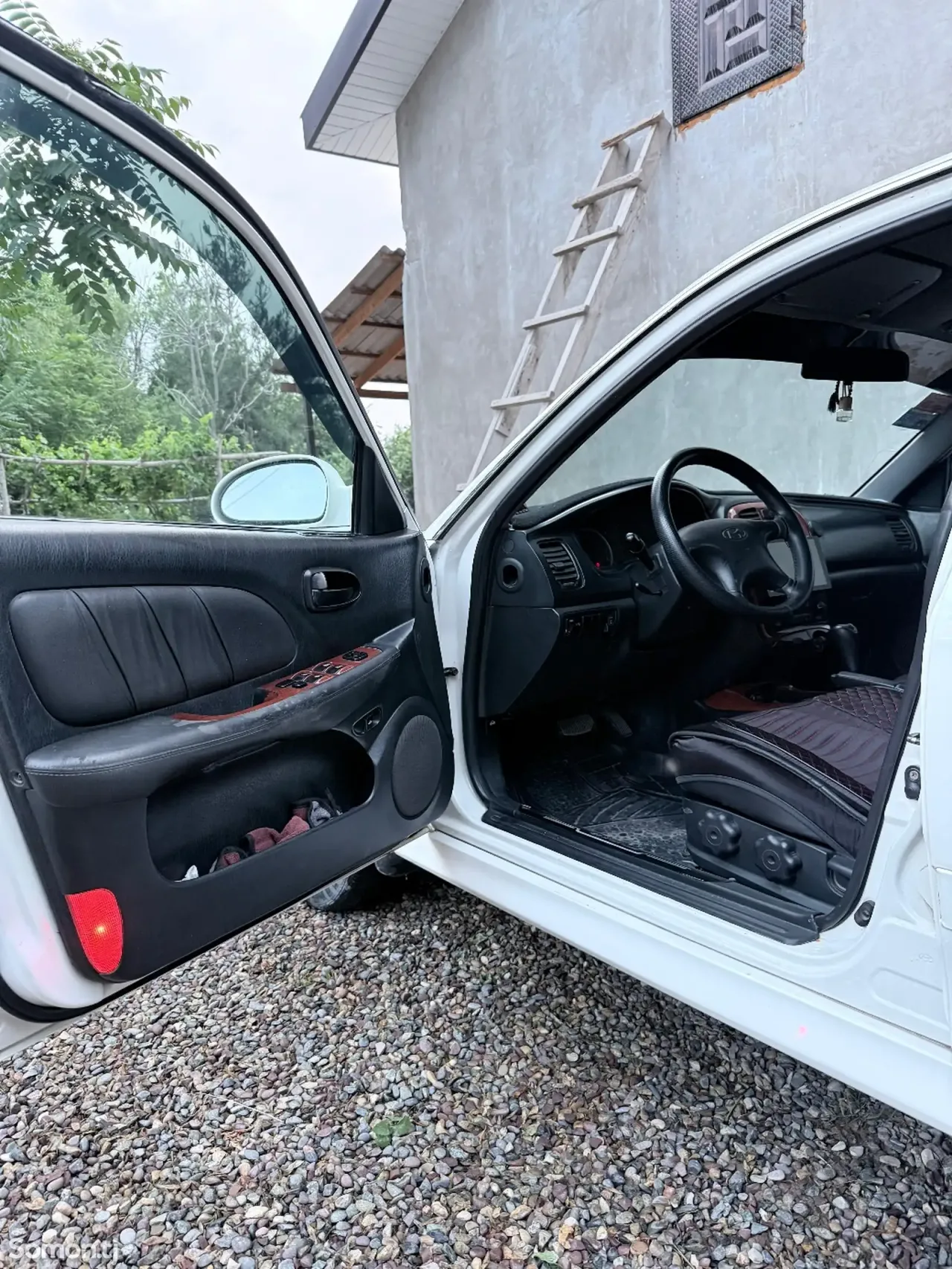 Hyundai Sonata 2002 · 2.0 AT