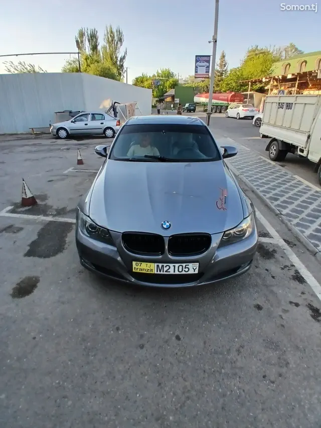 BMW 3 series 2010 · 2.0 AT