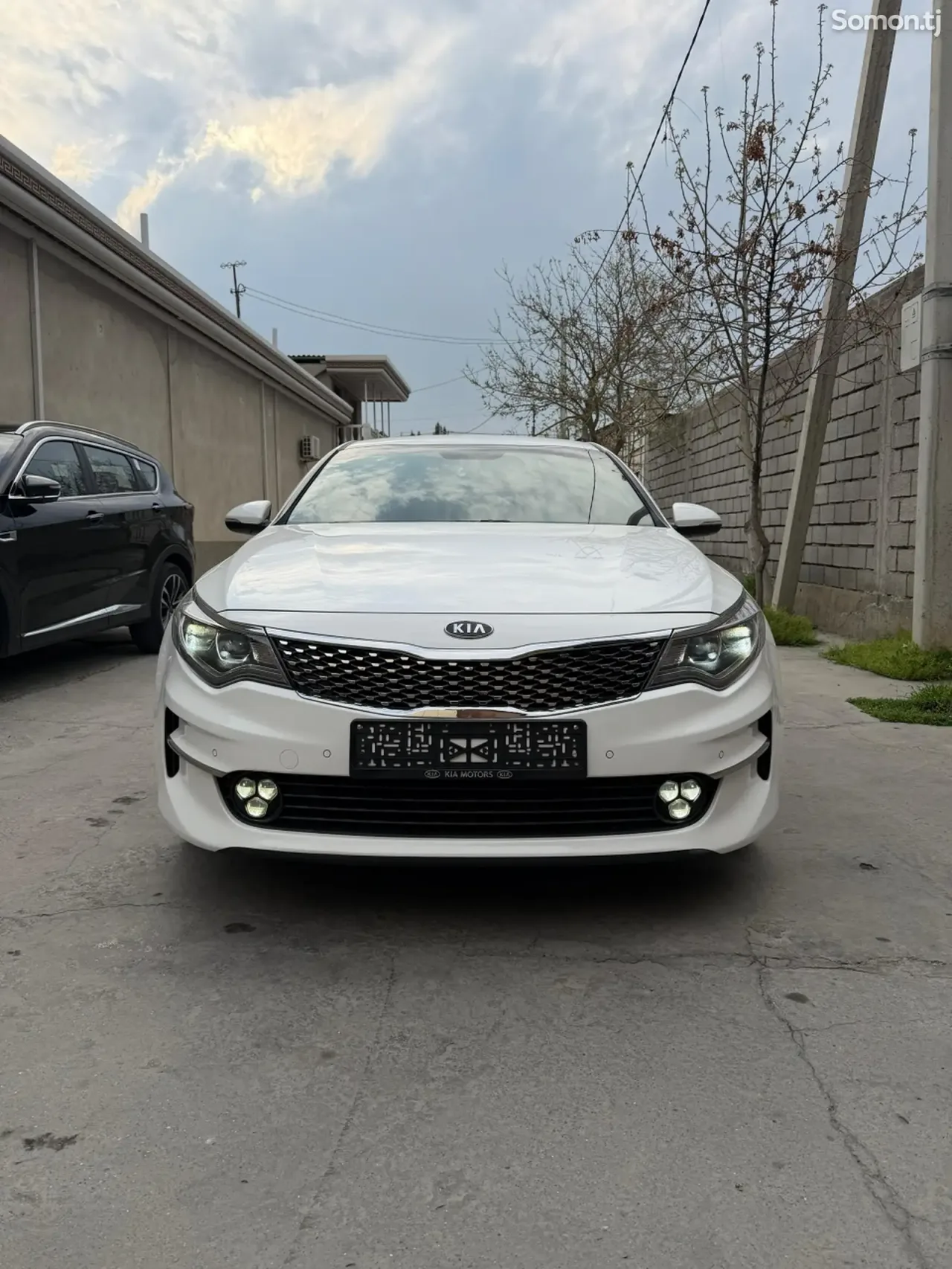 Kia K5 2016 · 2.0 AT