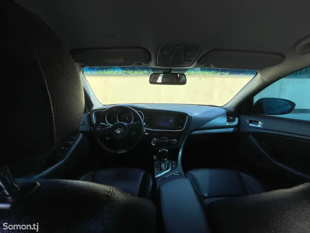 Kia K5 2014 · 2.0 AT