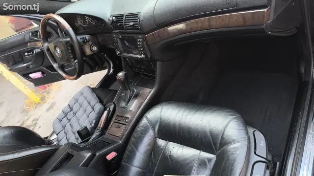 BMW 5 series 2003 · 3.0 AT