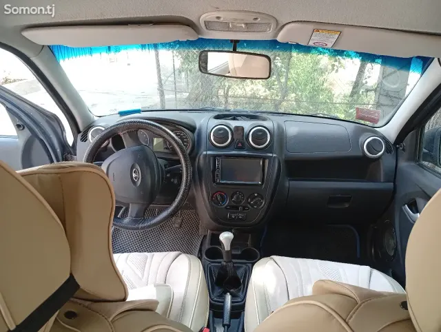 Lada (ВАЗ) Granta 2015 · 1.6 MT