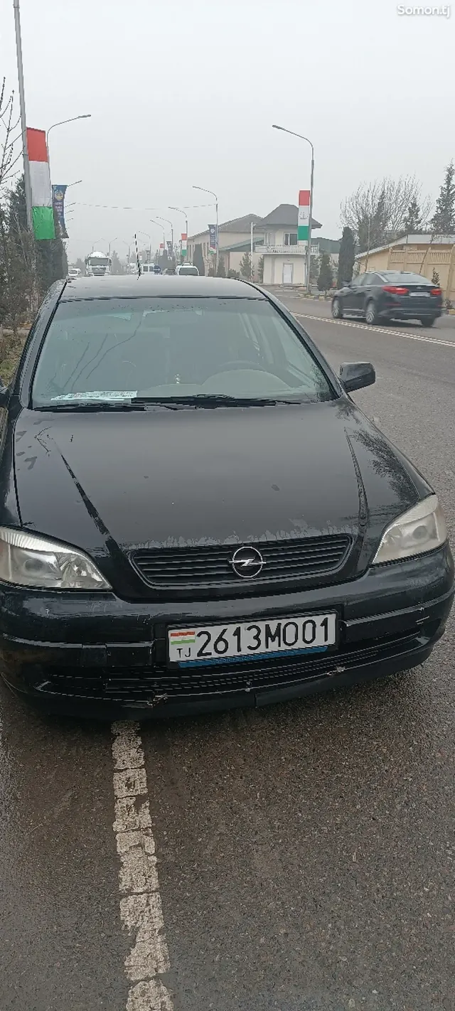 Opel Astra G 2000 · 1.6 MT