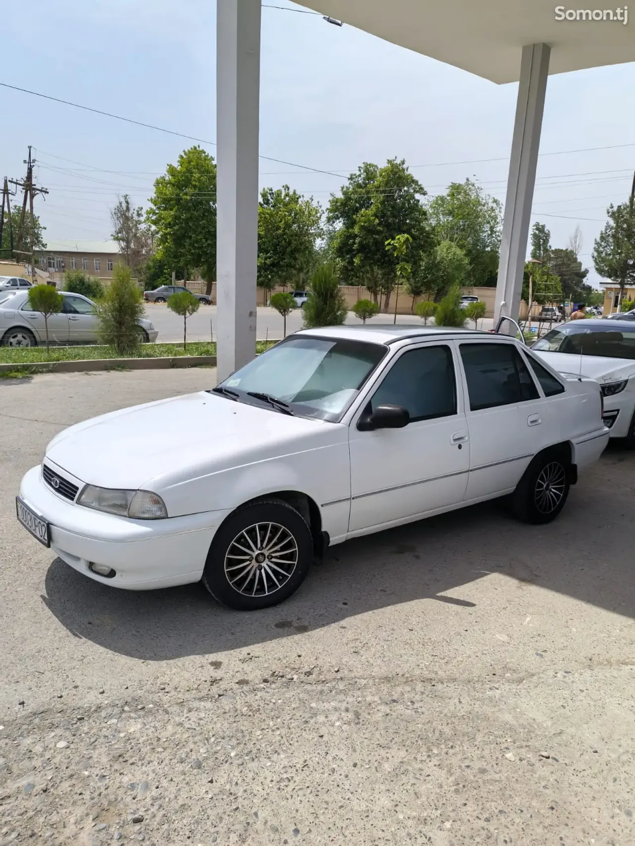 Daewoo Nexia 1995 · 1.6 MT