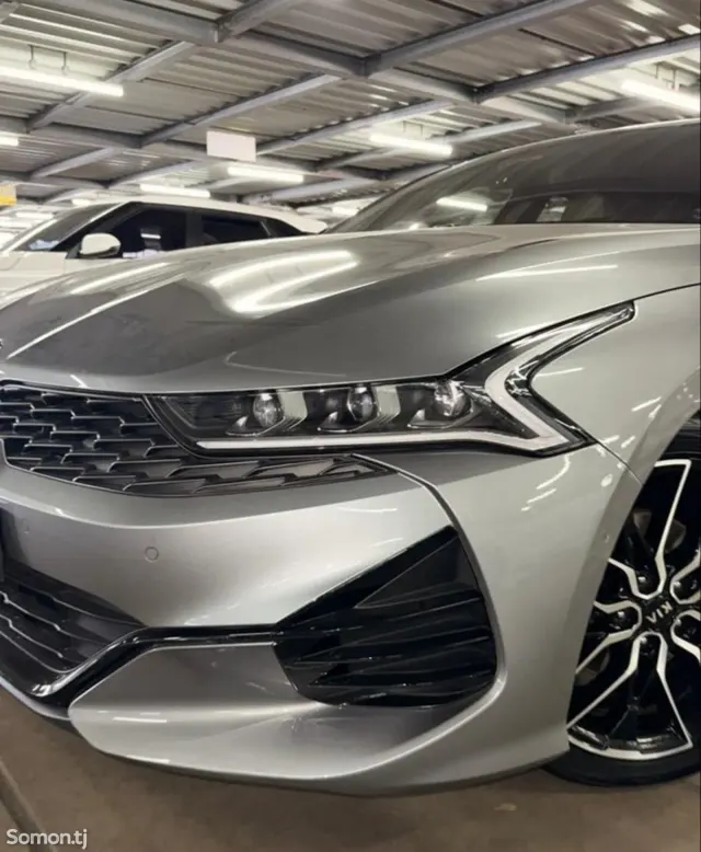 Kia K5 2020 · 1.6 AT
