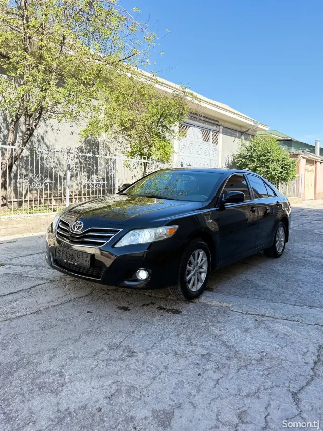 Toyota Camry 2007 · 2.4 AT