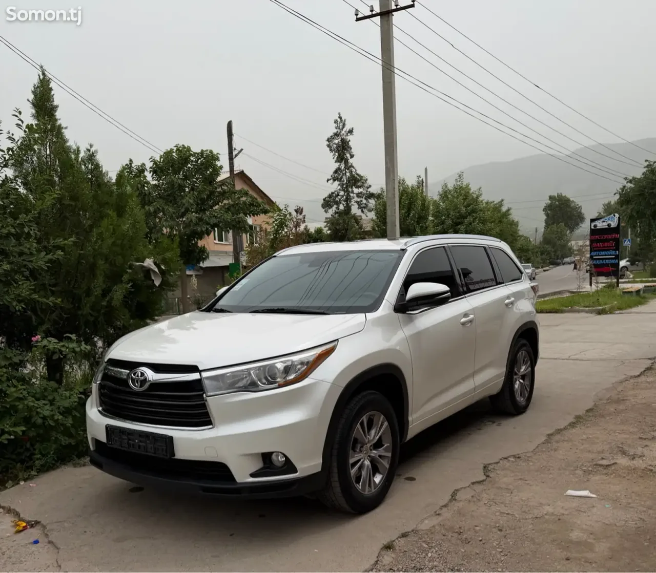 Toyota Highlander 2016 · 3.5 AT