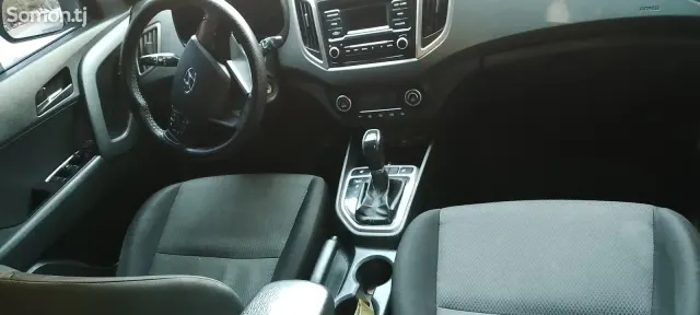 Hyundai Creta 2019 · 1.6 AT