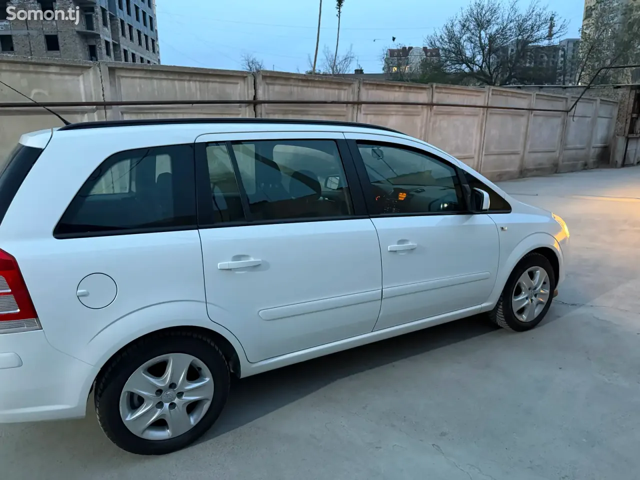 Opel Zafira 2014 · 1.8 MT