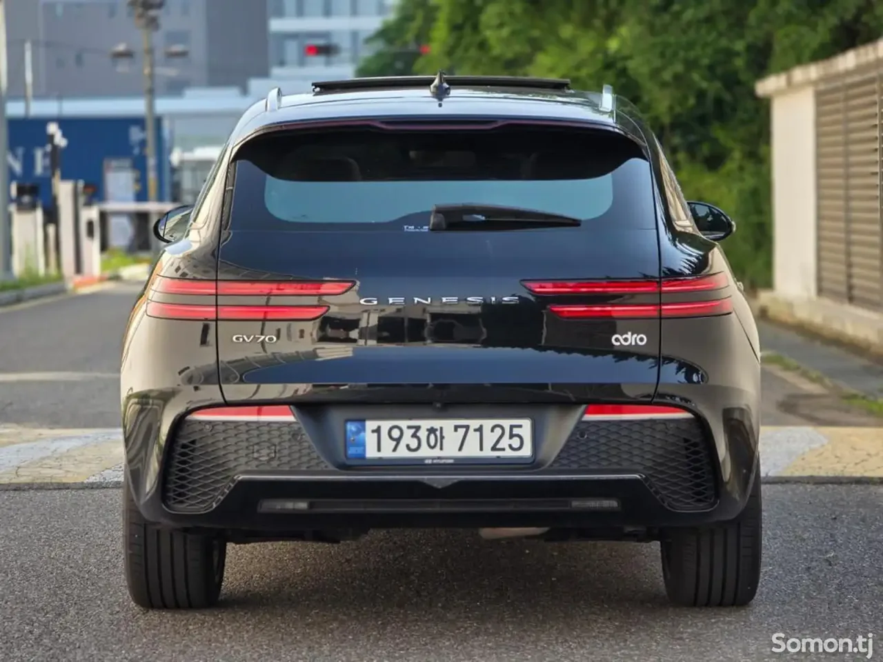 Hyundai Genesis 2021 · 2.5 AT
