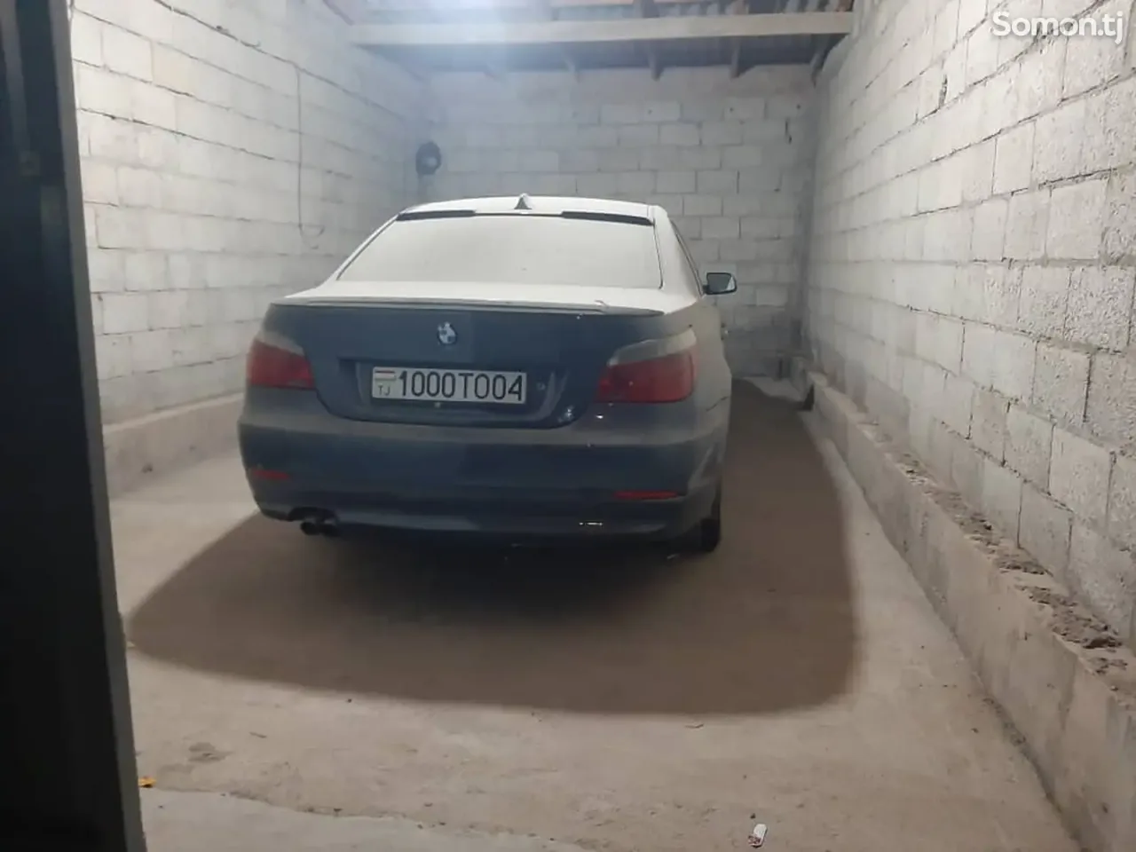 BMW 5 series 2009 · 2.5 AT