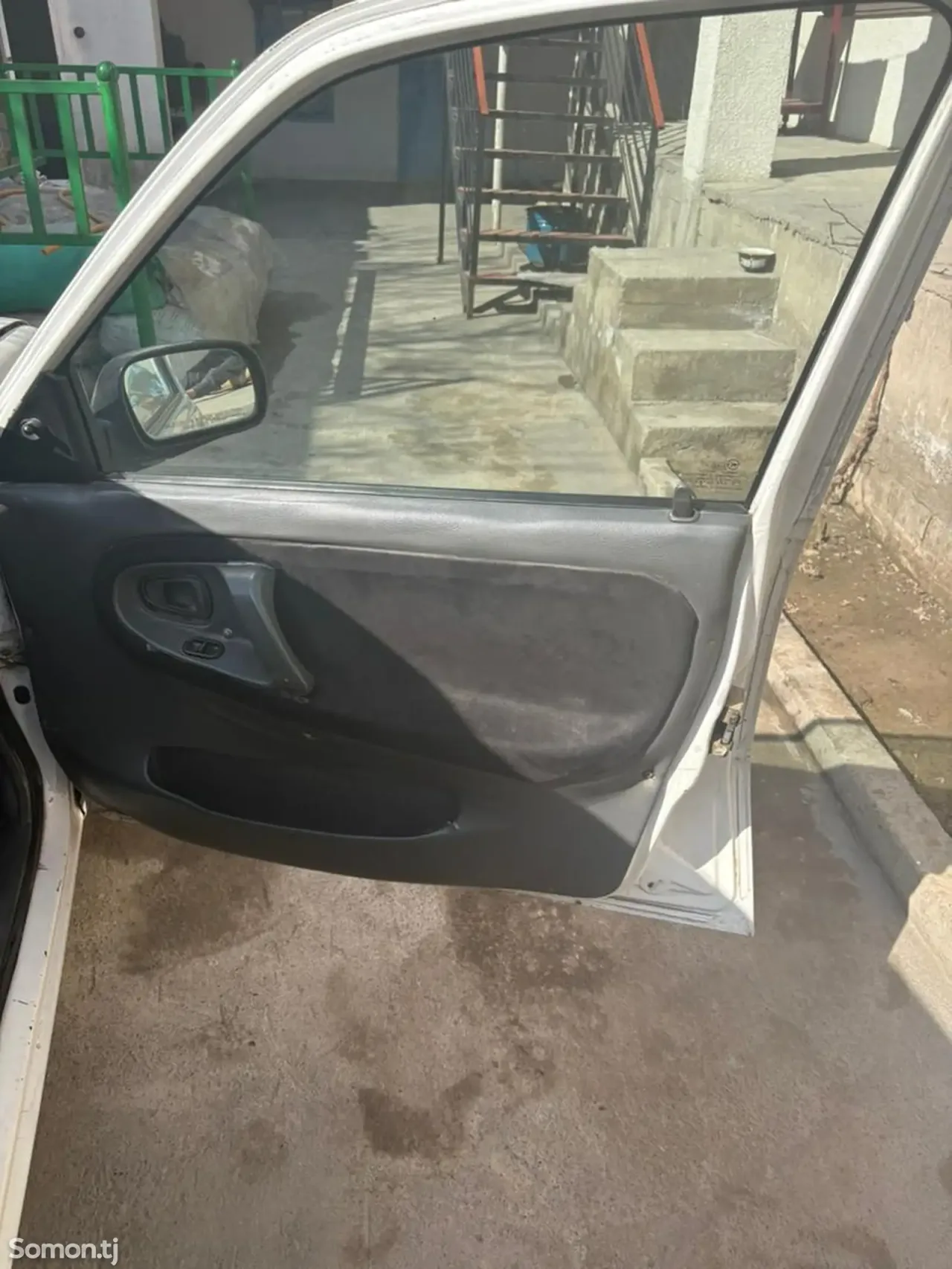Daewoo Nexia 1996 · 1.6 MT