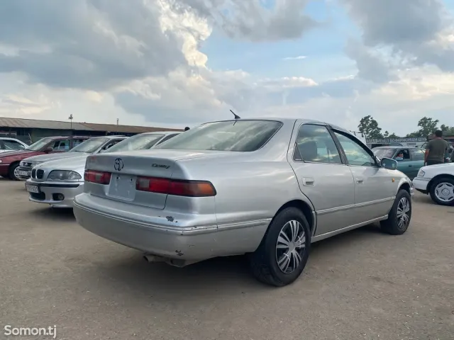 Toyota Camry Gracia 1997 · 2.0 AT