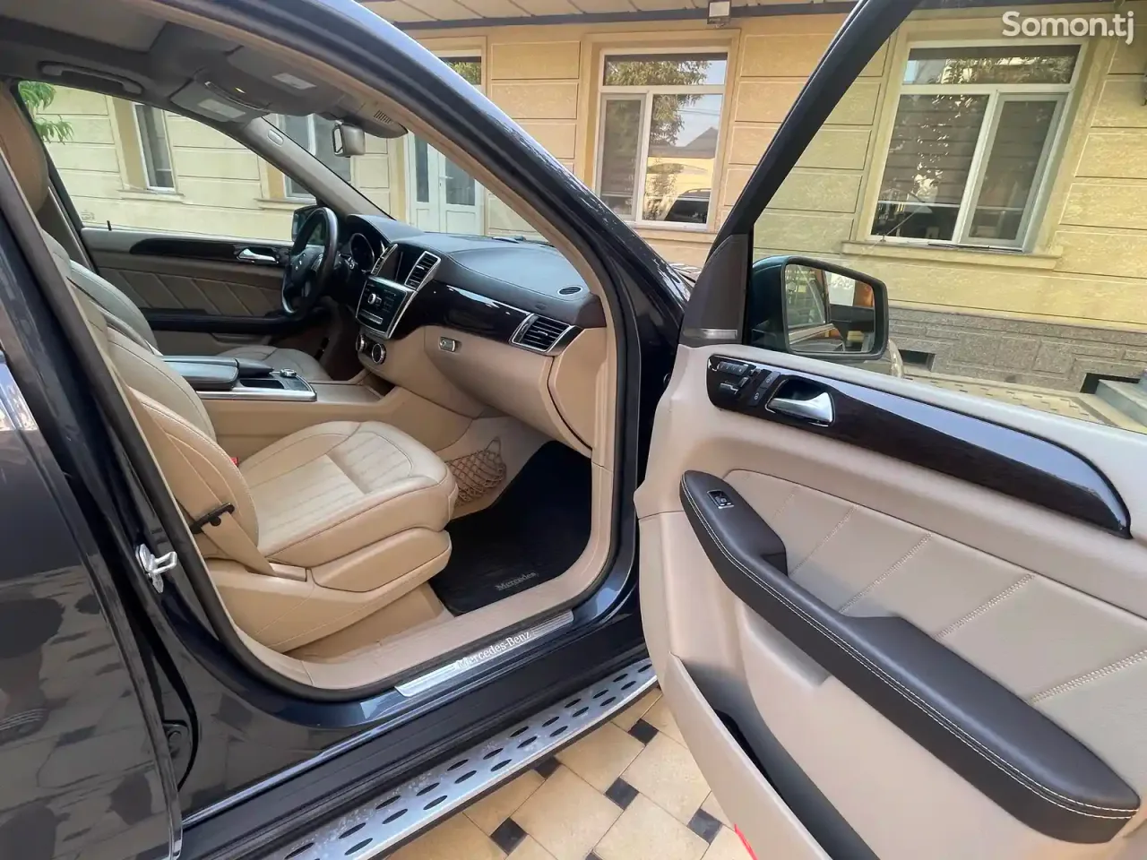 Mercedes-Benz GL class 2015 · 3.0 CVT