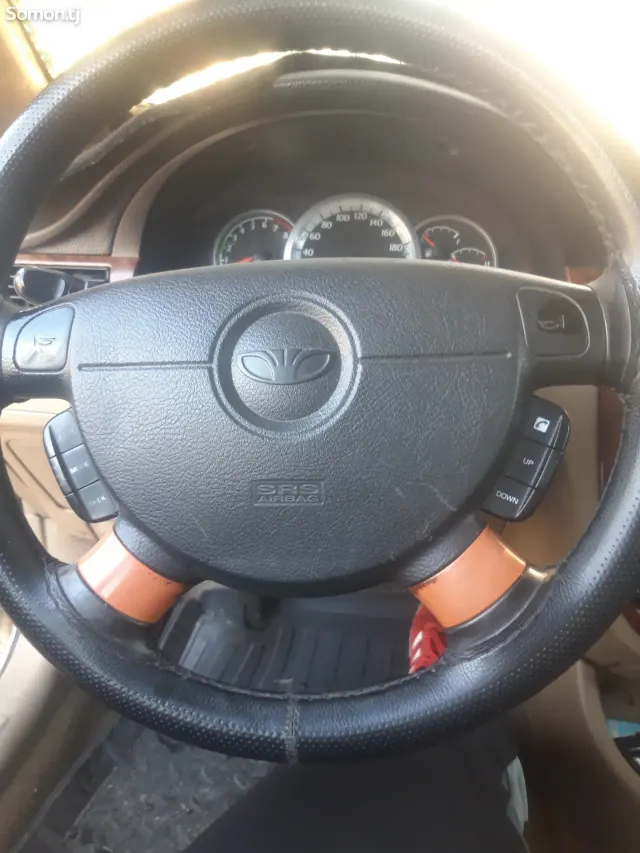 Daewoo Lacetti 2005 · 1.6 AT