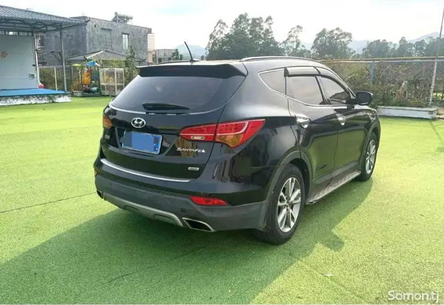 Hyundai Santa Fe 2014 · 2.4 AT