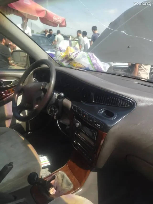 Daewoo Leganza 1997 · 1.8 MT