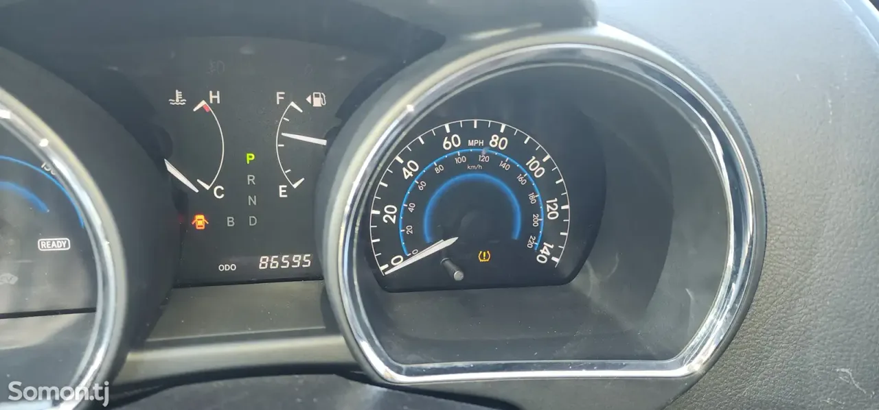 Toyota Highlander 2011 · 4.5 AT