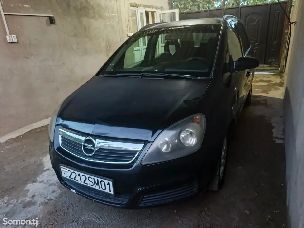 Opel Zafira 2006 · 1.9 AT