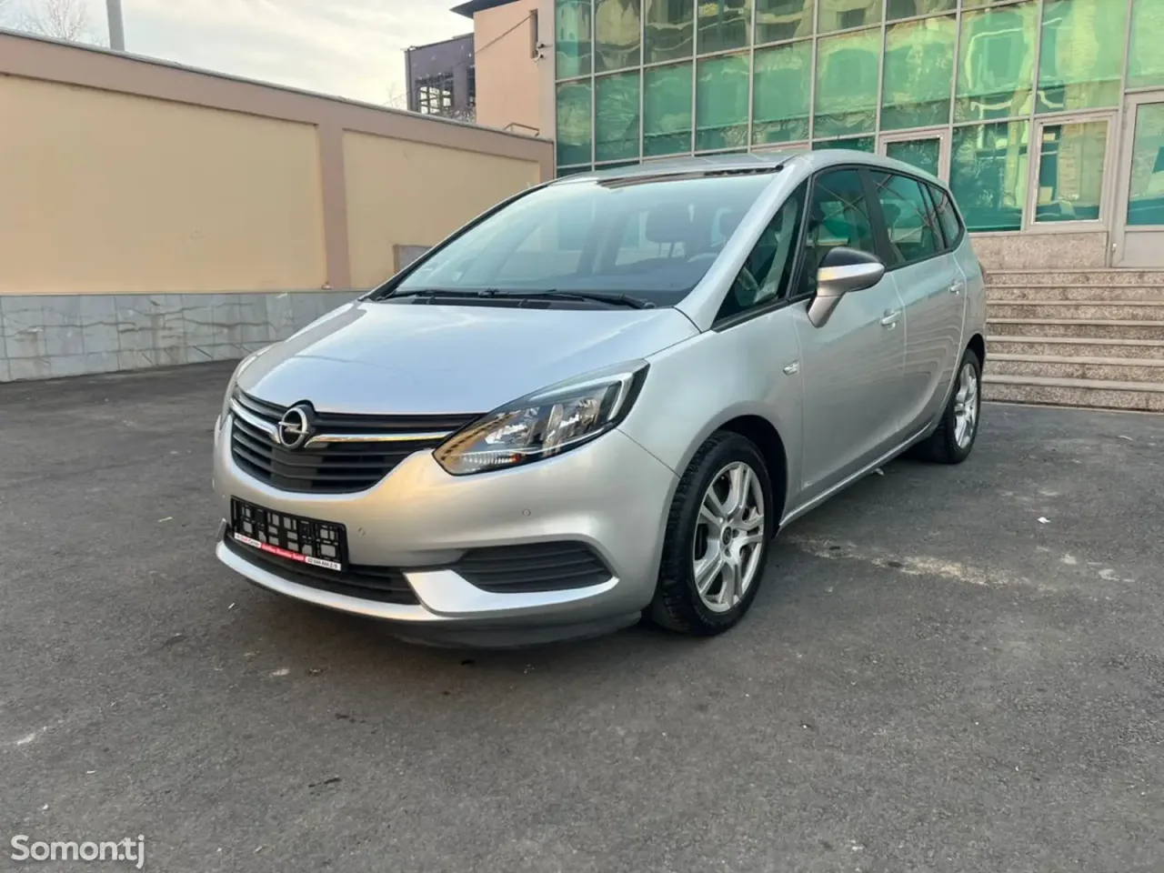 Opel Zafira 2017 · 2.0 AT