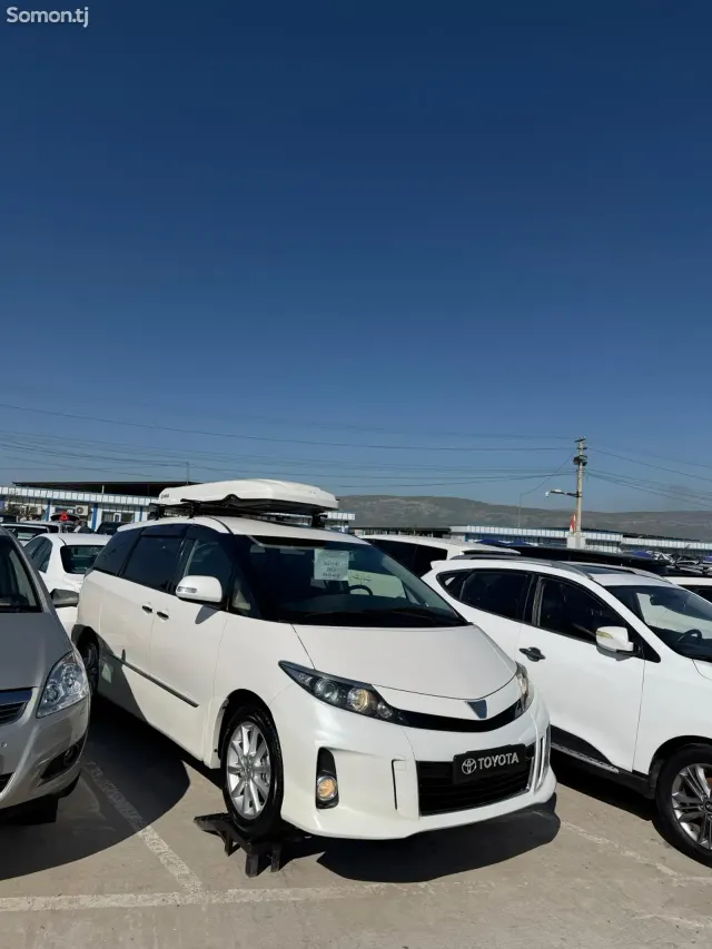 Toyota Estima 2014 · 2.4 AT