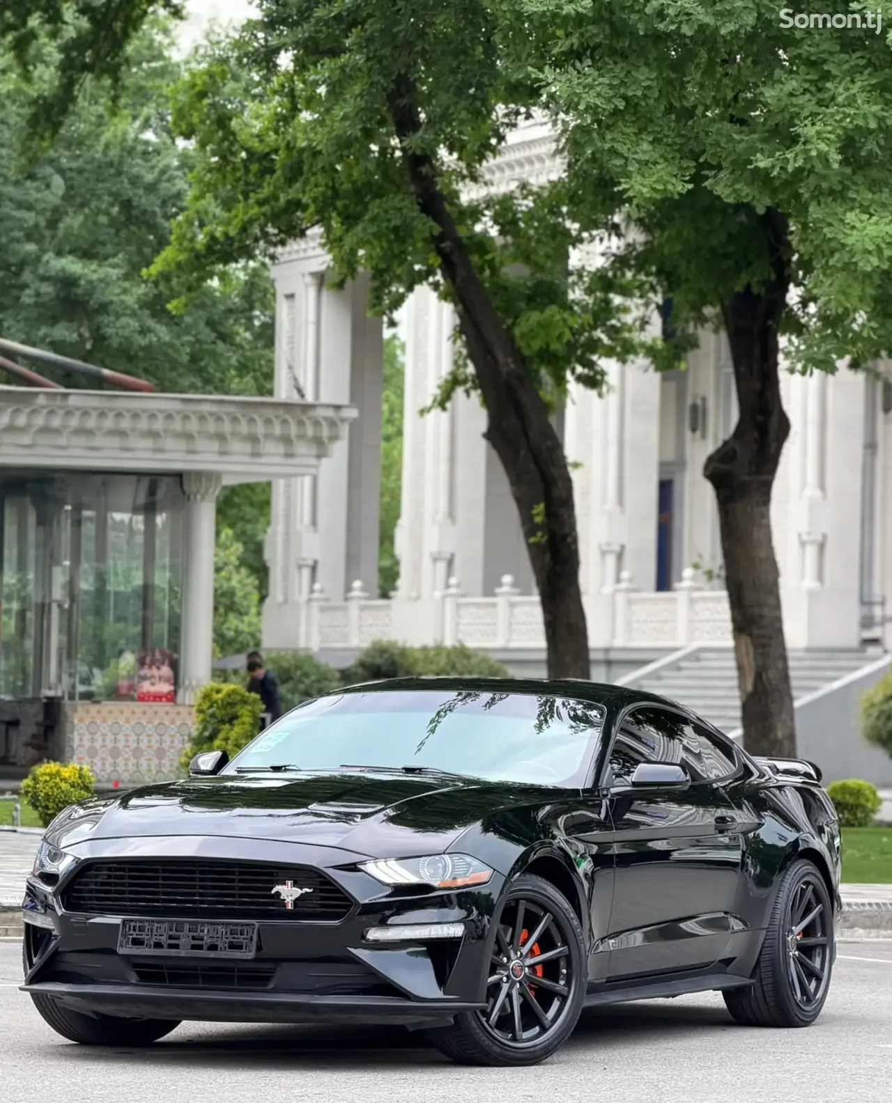 Ford Mustang 2018 · 2.3 AT