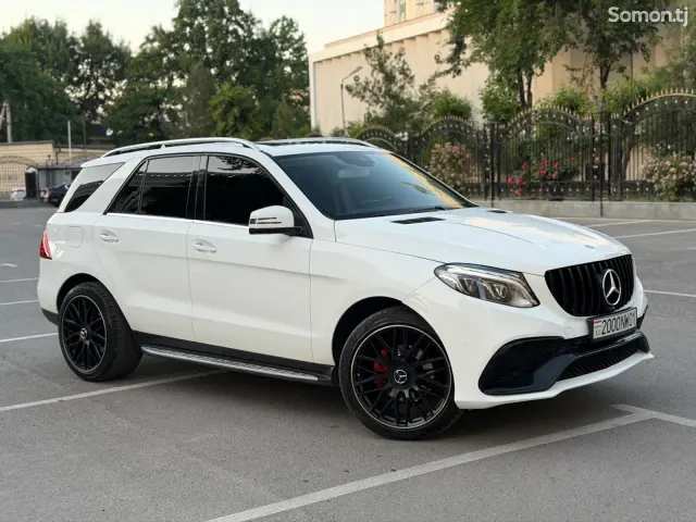 Mercedes-Benz GLE class 2017 · 3.5 AT