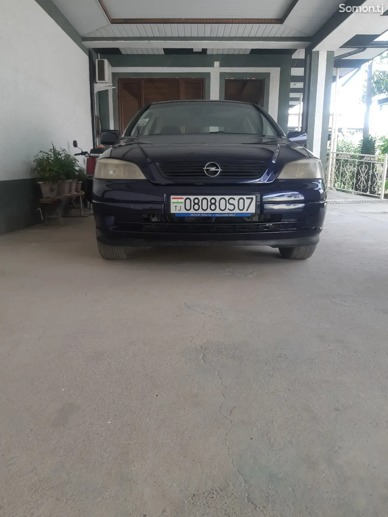 Opel Astra G 1999 · 1.6 MT