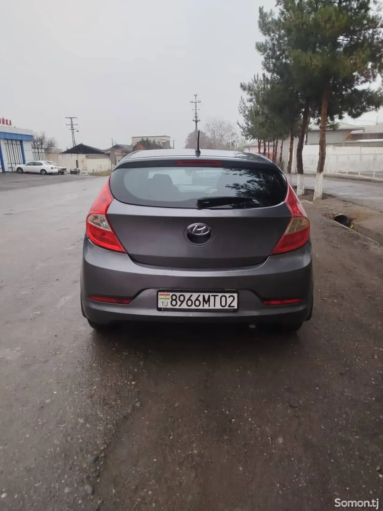 Hyundai Solaris 2016 · 1.6 MT