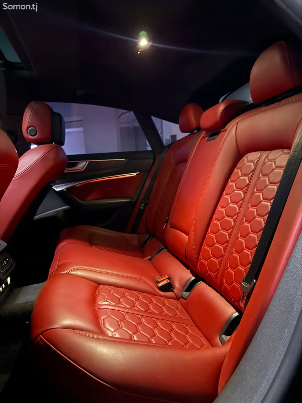 Audi A7 2019 · 3.0 AT