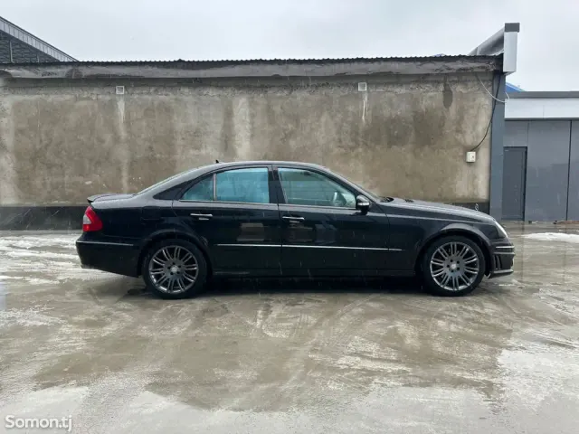 Mercedes-Benz E class 2008 · 3.5 AT