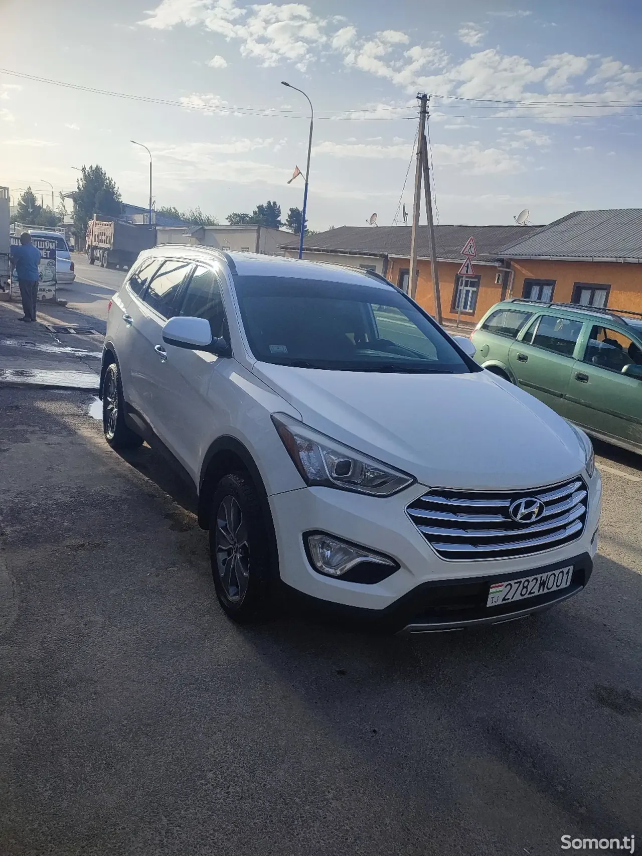 Hyundai Santa Fe 2015 · 3.3 AT