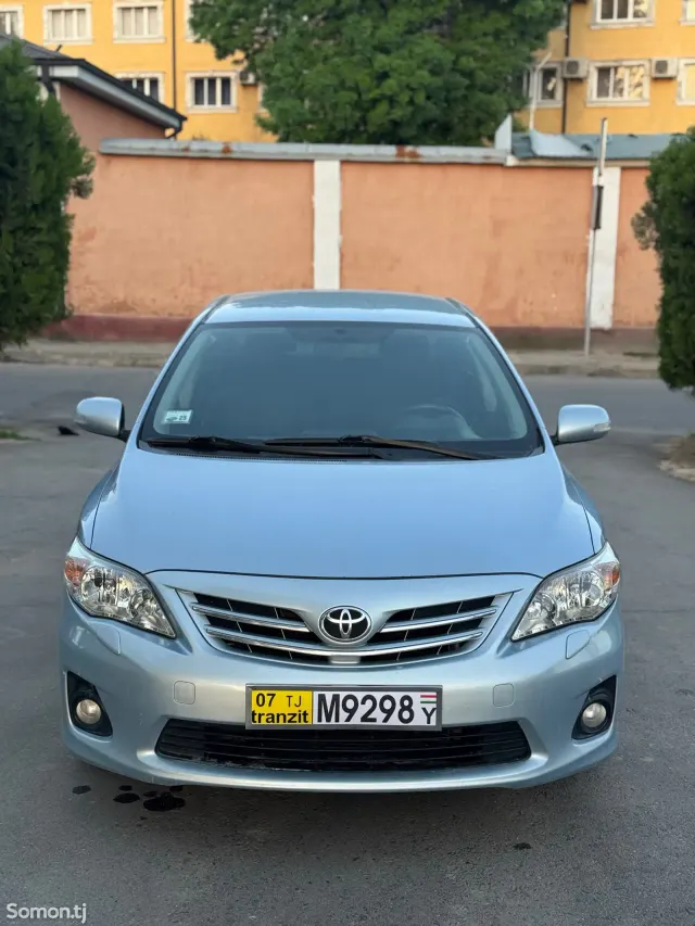 Toyota Corolla 2011 · 1.6 MT