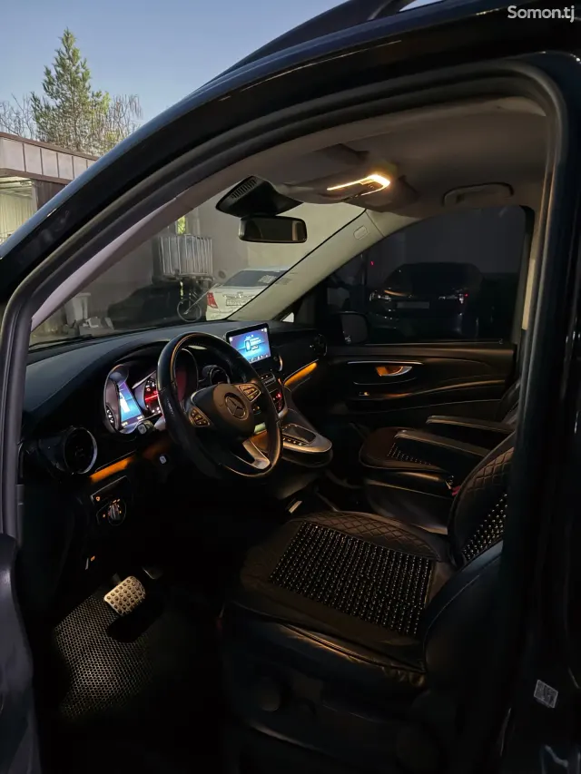 Mercedes-Benz Viano 2021 · 2.2 AT