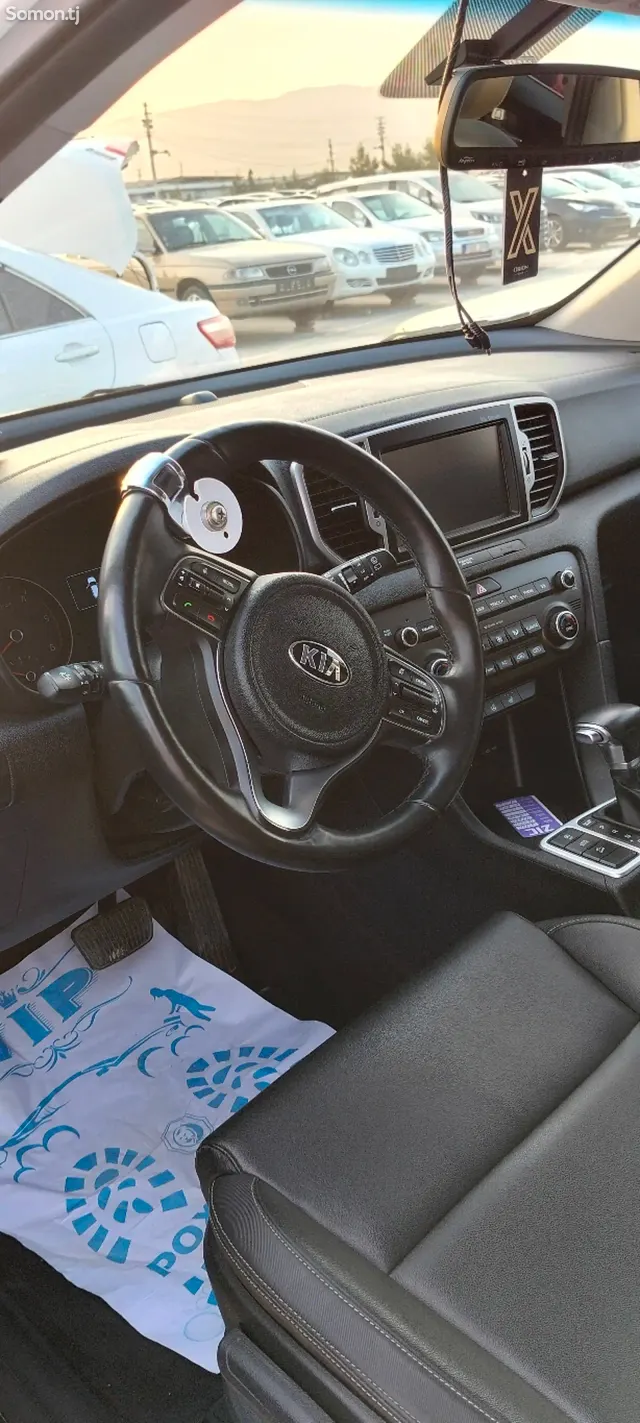 Kia Sportage 2017 · 1.8 AT
