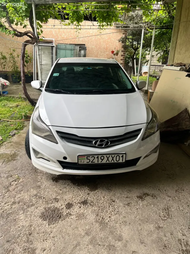 Hyundai Solaris 2016 · 1.4 MT