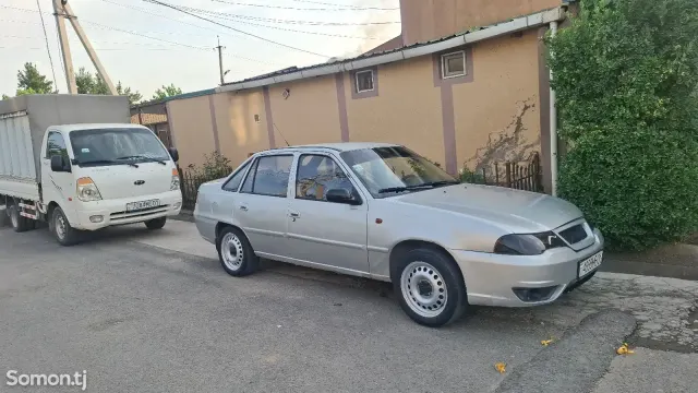 Daewoo Nexia 2003 · 1.5 MT