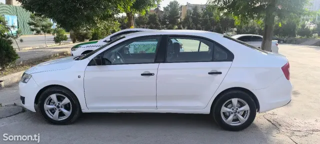 Skoda Rapid 2017 · 1.6 MT