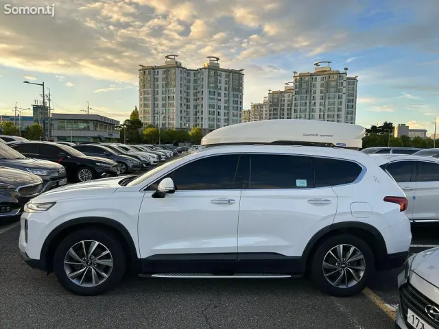 Hyundai Santa Fe 2019 · 2.0 AT