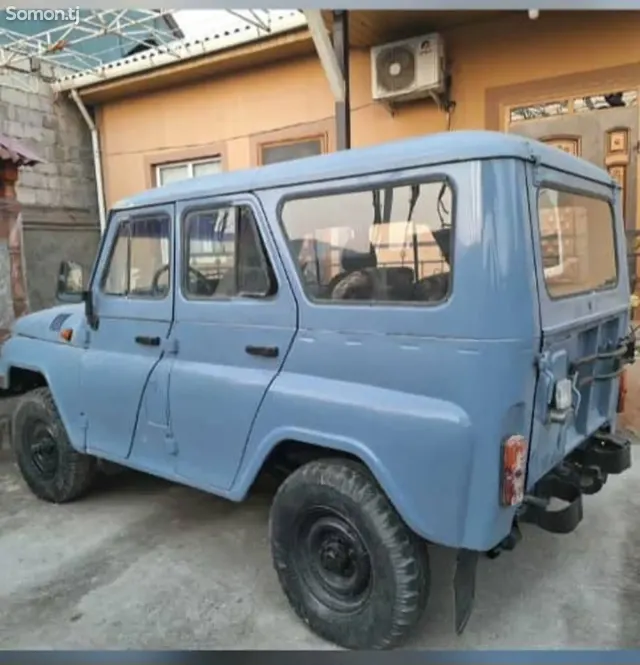 УАЗ 469Б 1999 · 2.4 MT