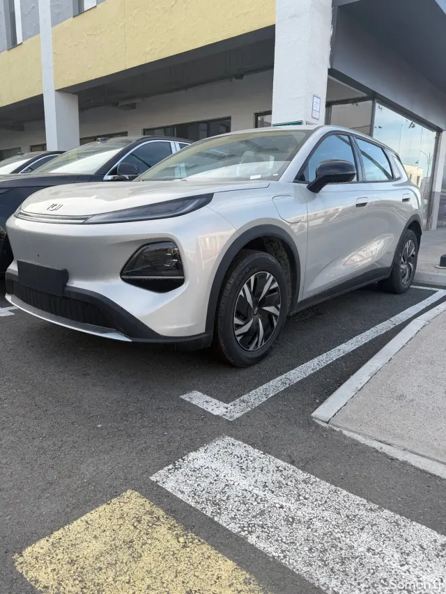 Changan Qiyuan Q 2026 · AT