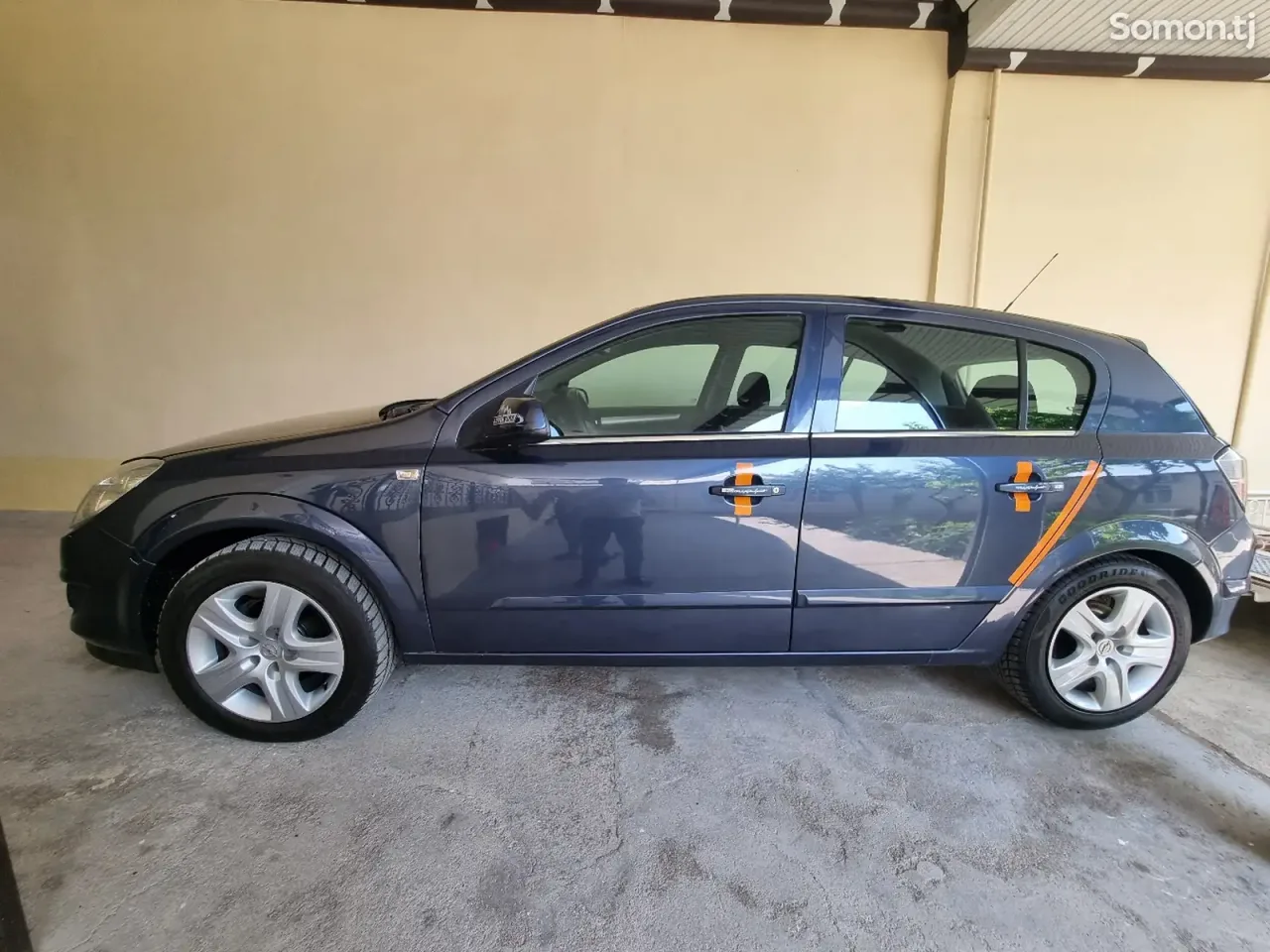 Opel Astra H 2007 · 1.6 MT