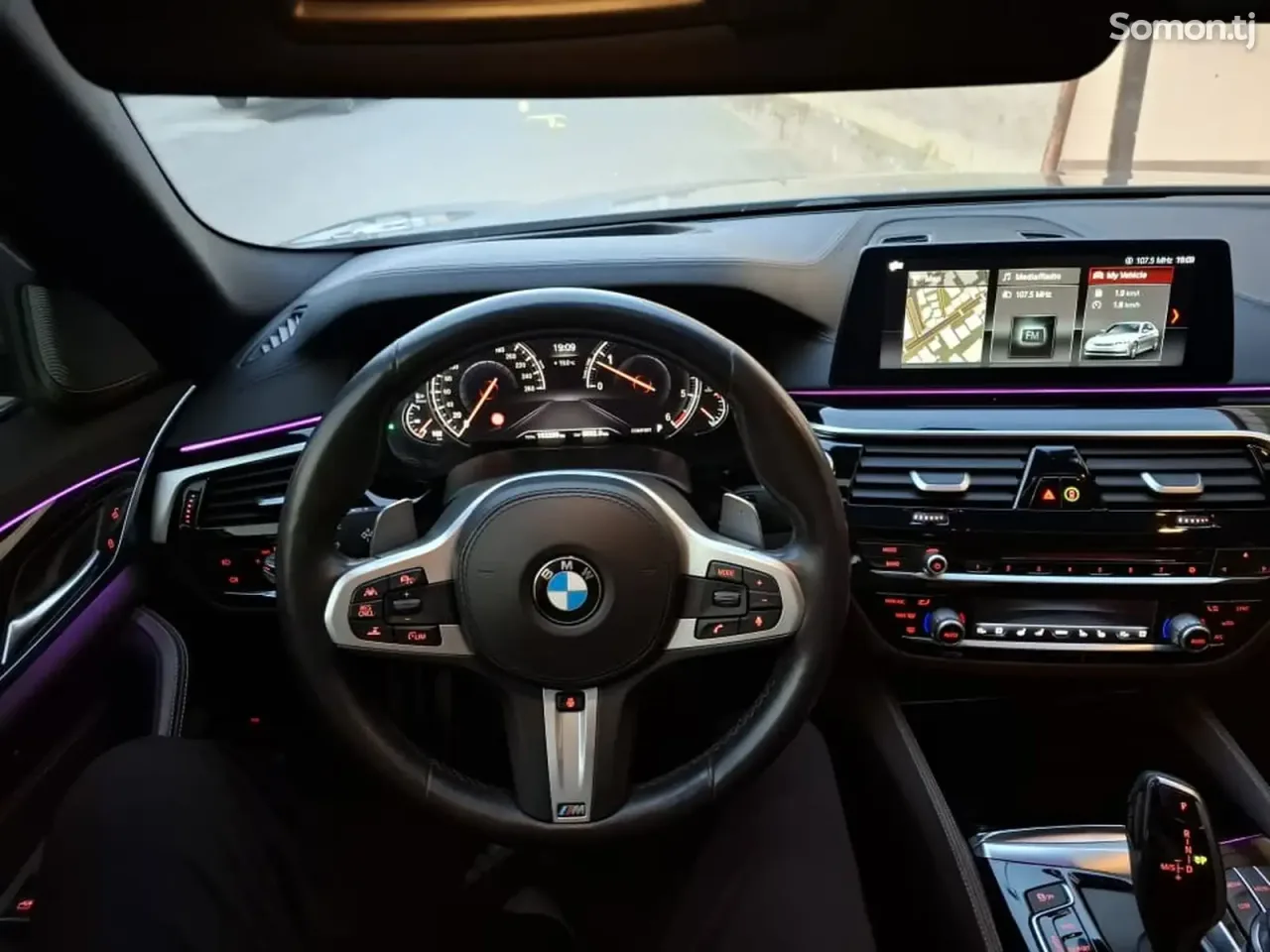 BMW 5 series 2018 · 3.0 AT