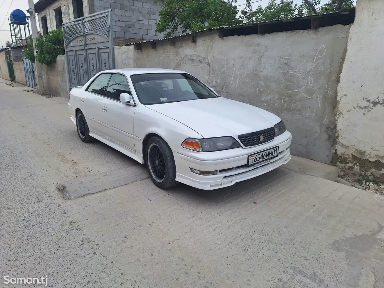 Toyota Mark II 1998 · 2.0 AT
